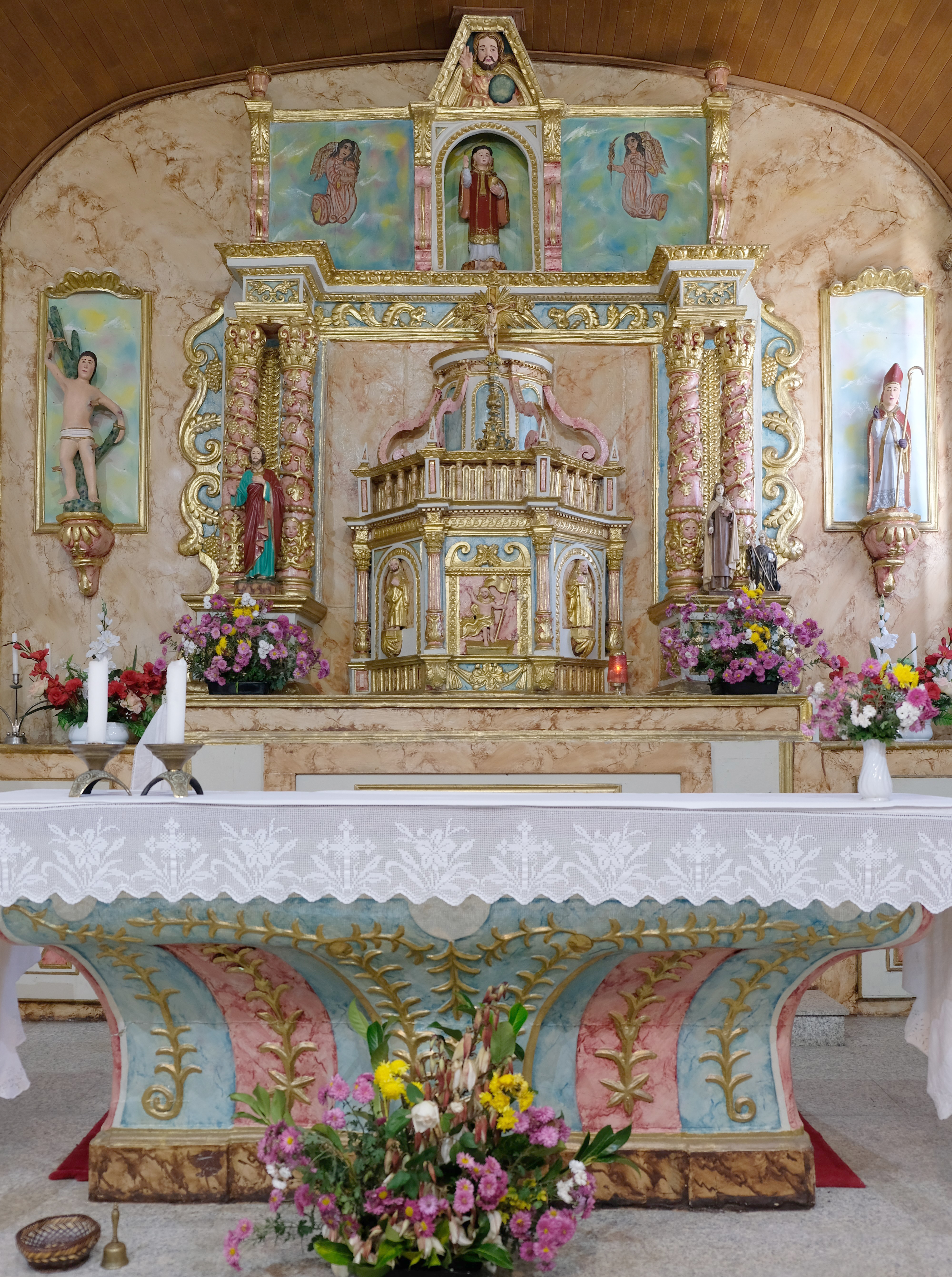 Interior da Igreja de Guadramil