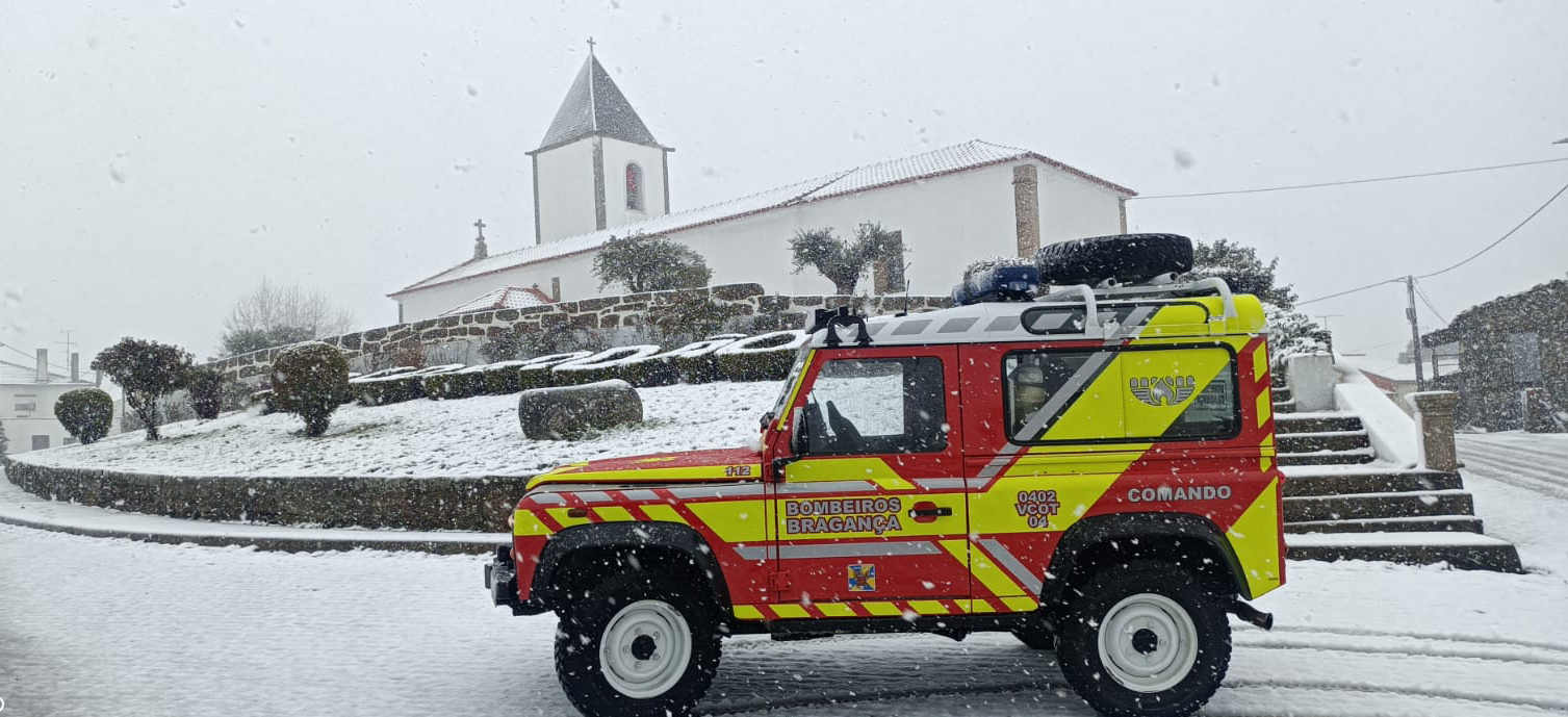 Bombeiros ajudam IPSS