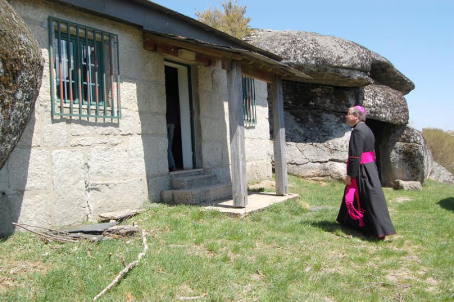 D. José de visita à casa da Lama Grande