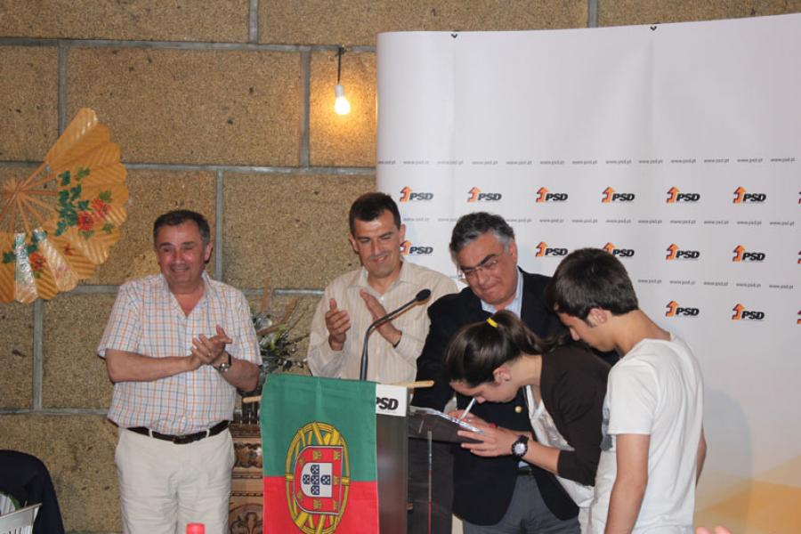 José Silvano ao lado de António Ramos na festa do PSD de Moncorvo